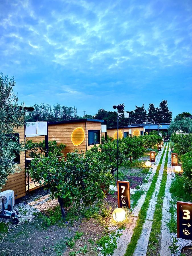 Tiny Town Kuyucak Hotel Karaburun  Eksteriør billede